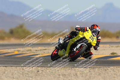 media/Mar-21-2025-CVMA Friday Practice (Fri) [[30cd4fe323]]/4-Racer 3/Session 6 (Turn 15)/